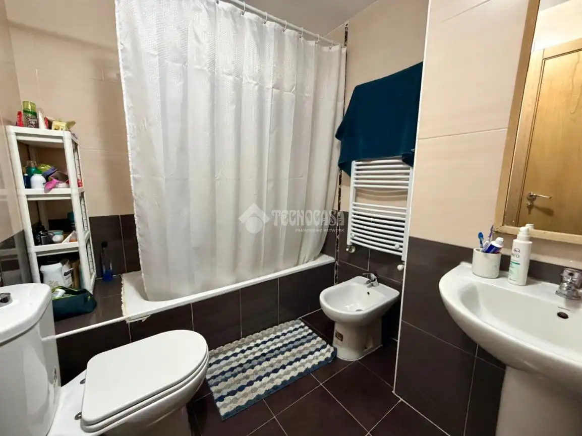 Casa pareada en venta en Villanueva de la Torre, imagen 32