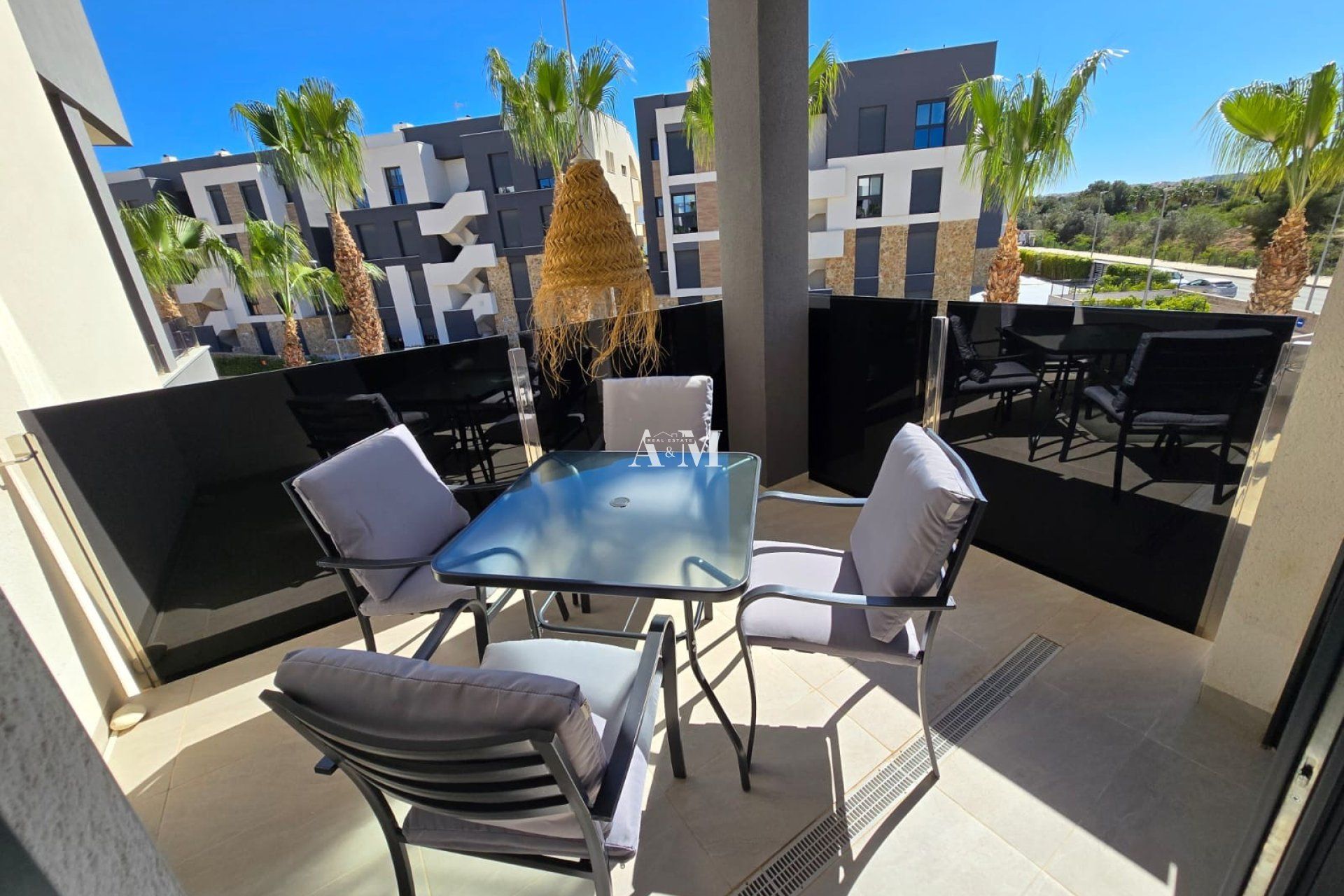 Terraza de Piso de alquiler en Orihuela con Aire acondicionado, Calefacción y Piscina