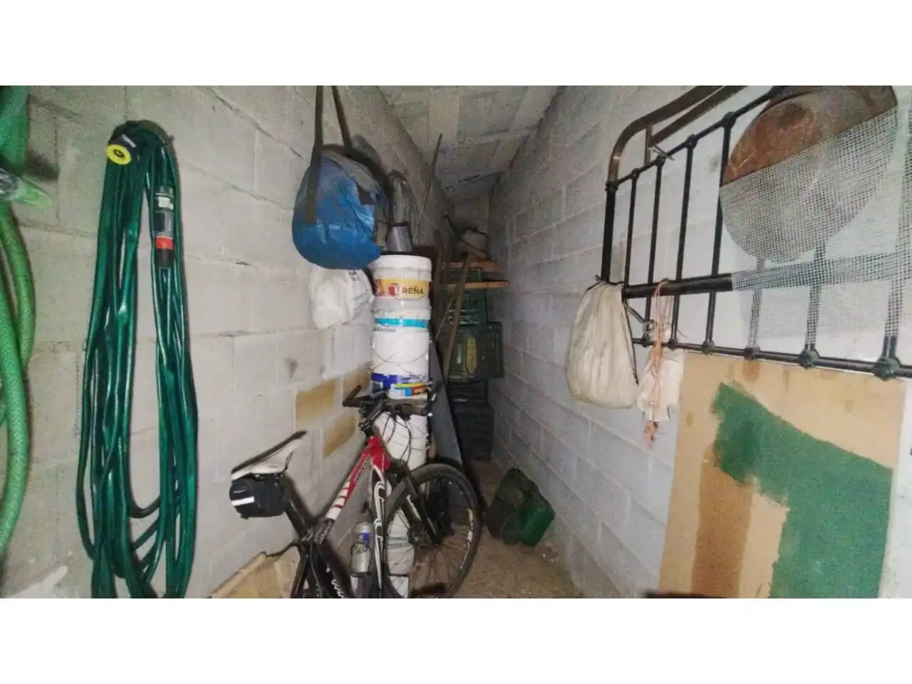 Casa o xalet en venda en Benalúa amb Jardí privat
