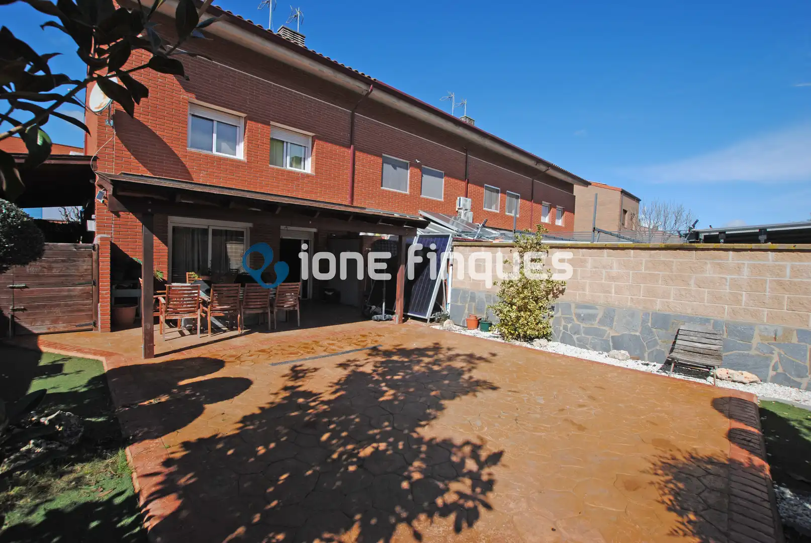 Terrasse von Einfamilien-Reihenhaus zum Verkauf in Guissona mit Heizung, Terrasse und Abstellraum