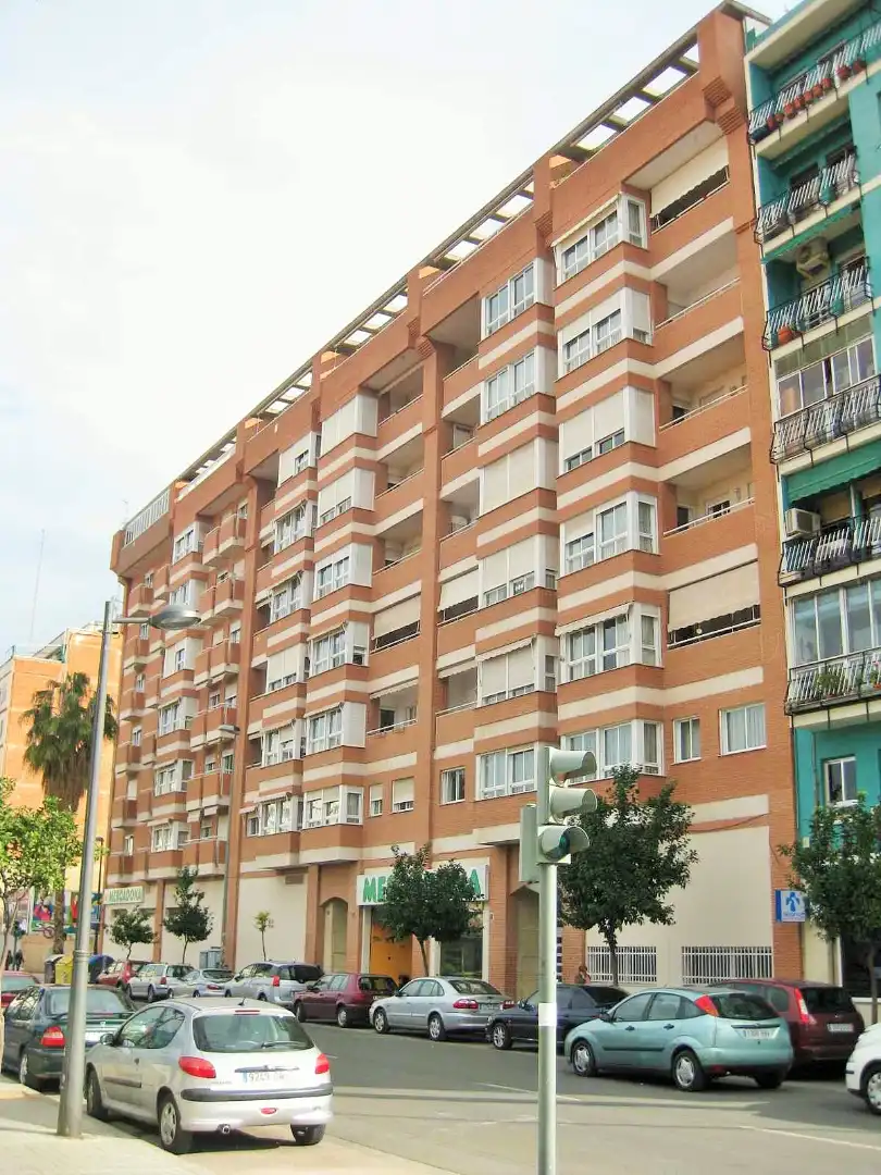 Vista exterior de Pis de lloguer en Valencia amb Aire condicionat, Calefacció i Jardí privat