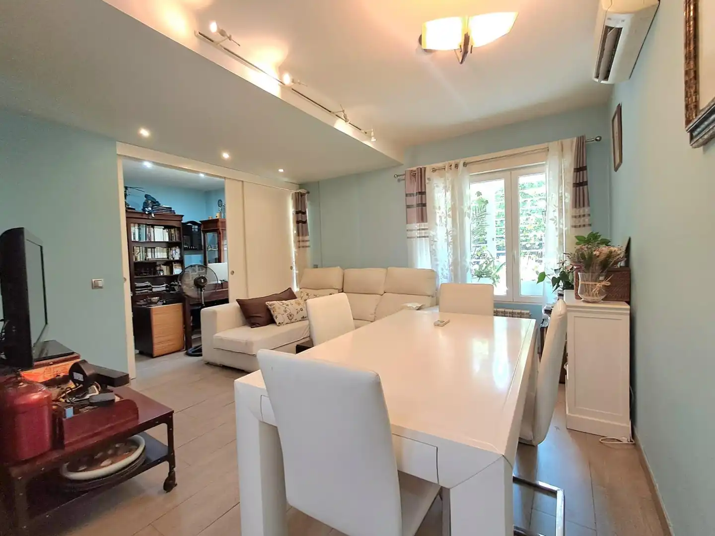 Sala de estar de Piso en venta en Madrid con Aire acondicionado, Calefacción y Jardín privado