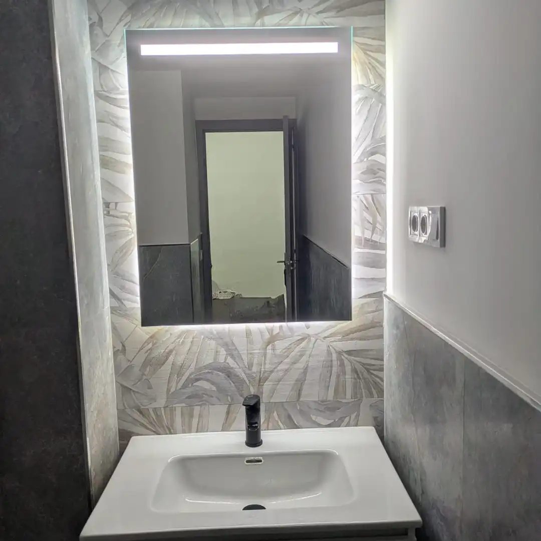 Badezimmer von Wohnung zum Verkauf in Madrid mit Klimaanlage
