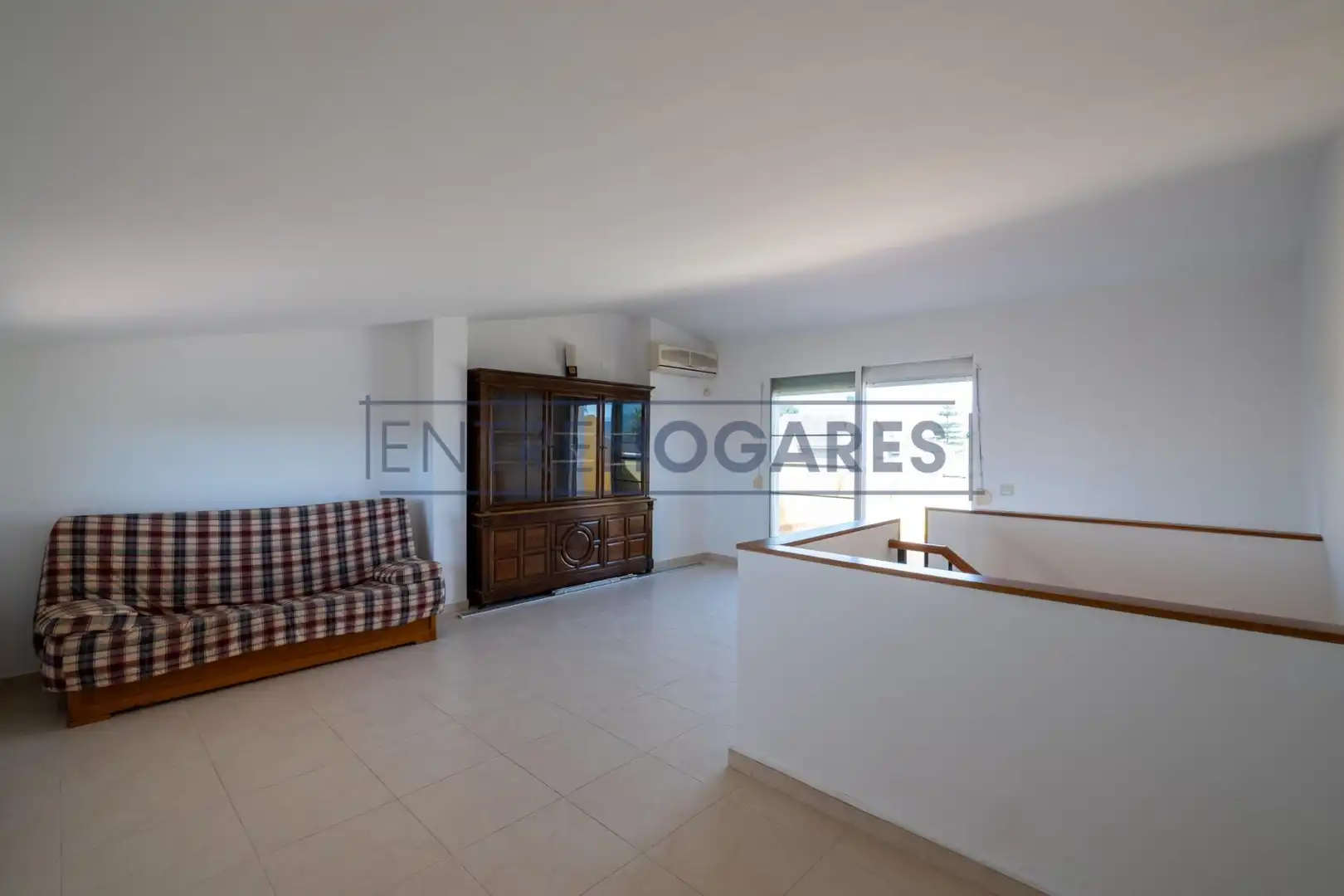 Wohnzimmer von Einfamilien-Reihenhaus zum Verkauf in Moncada
