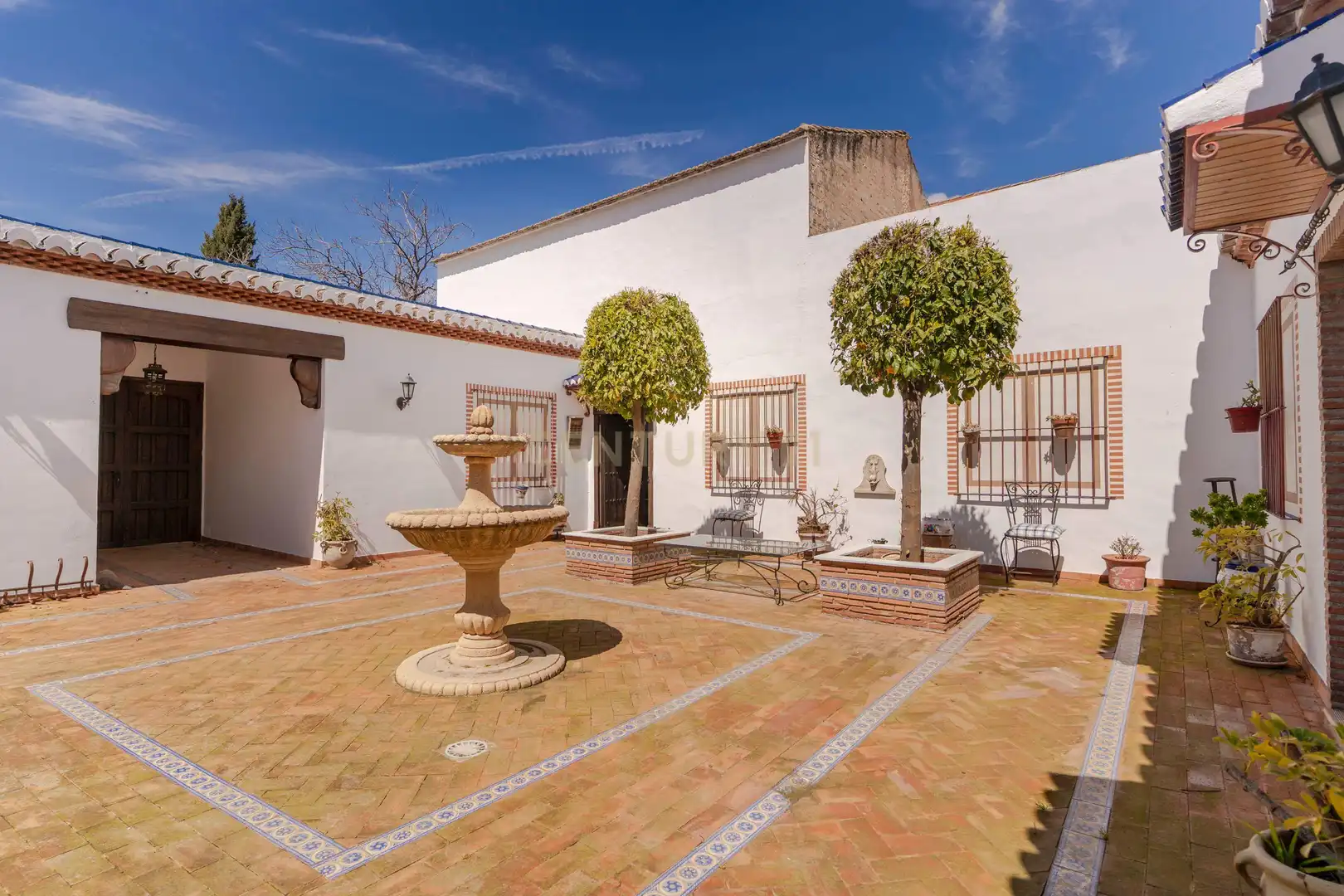 Jardí de Casa o xalet en venda en Granada amb Aire condicionat, Jardí privat i Traster