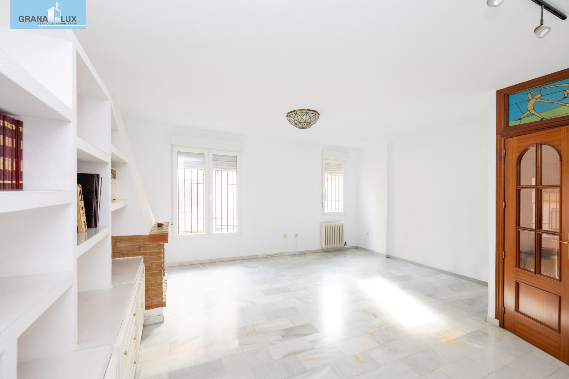 Casa adosada en venda en Maracena amb Calefacció i Balcó