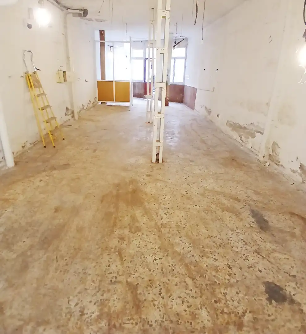Local comercial en venta en Calle Gaudí 10, imagen 5