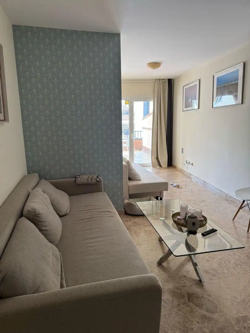 Sala de estar de Apartamento de alquiler en Mijas con Aire acondicionado, Terraza y Amueblado