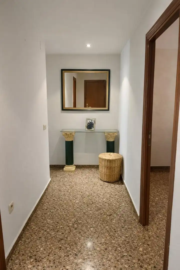 Piso en venta en Valencia con Balcón