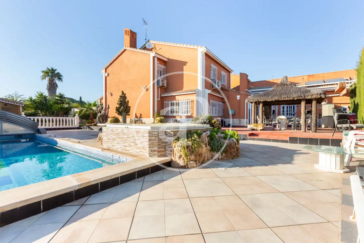 Casa con terraza en venta en San Antonio de Benagéber, imagen 2
