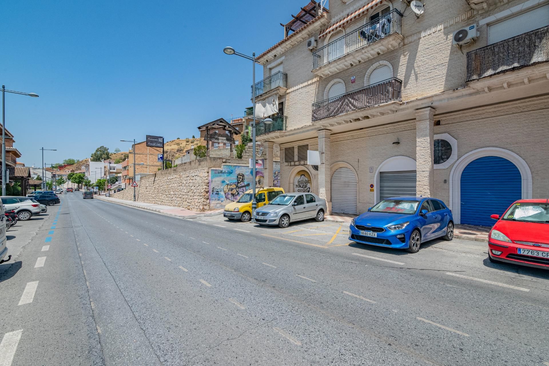 Exterior view of Premises for sale in Cenes de la Vega
