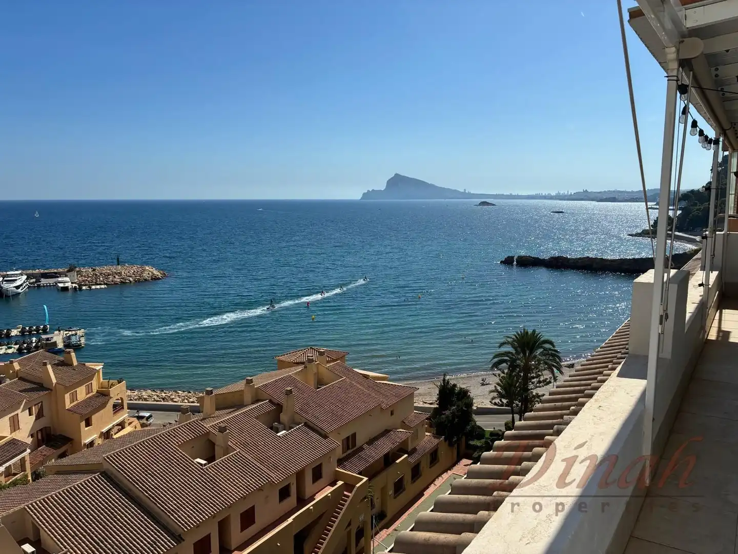 Apartamento con piscina en venta en Currica