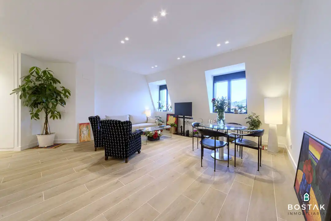 Sala de estar de Ático de alquiler en Bilbao  con Calefacción, Terraza y Balcón