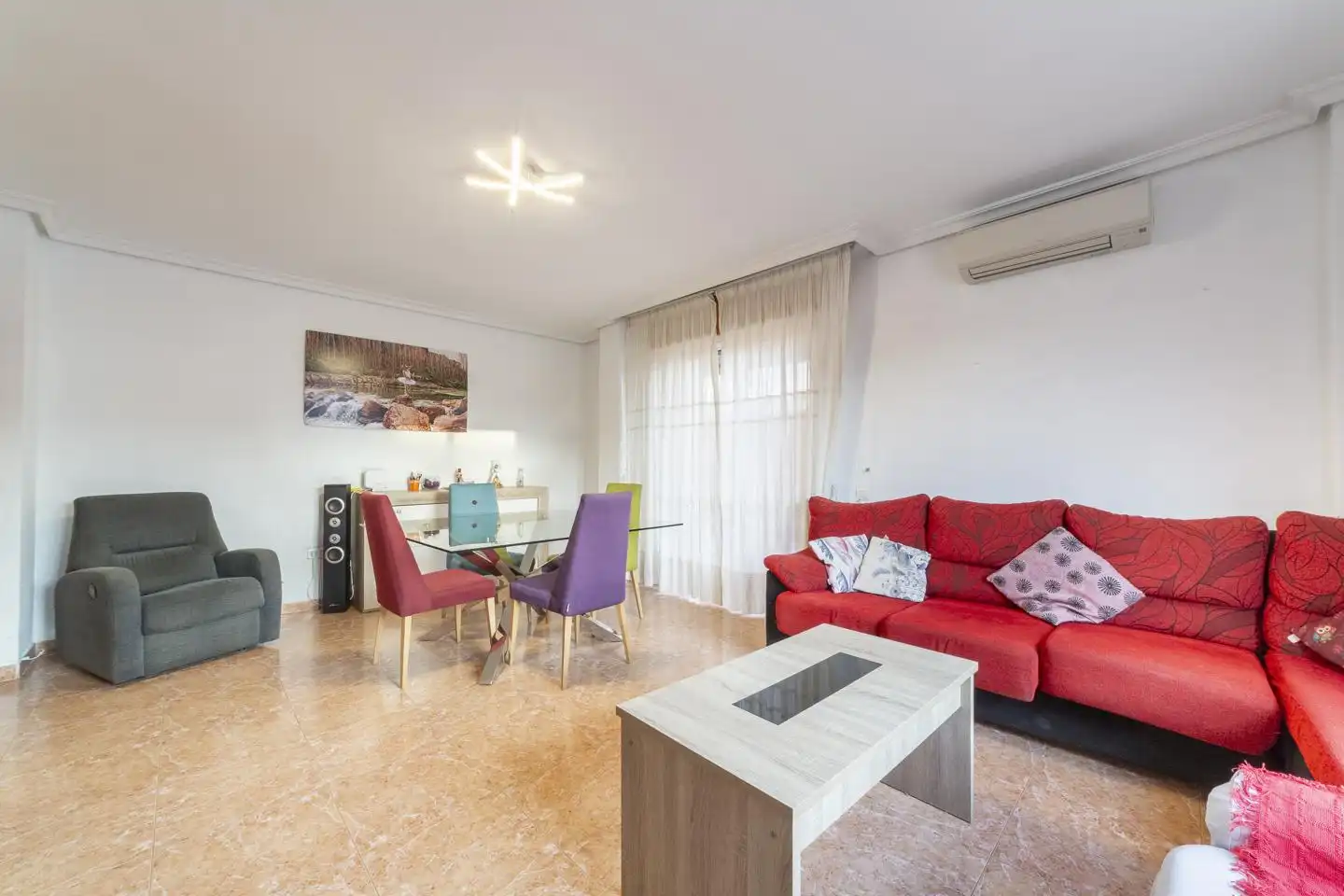 Houses for sale in Gazania, Costacabana - Loma Cabrera