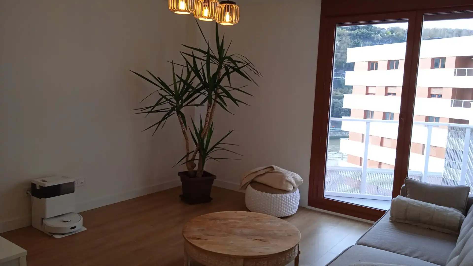 Piso de alquiler en San Pedro de Deusto - La Ribera