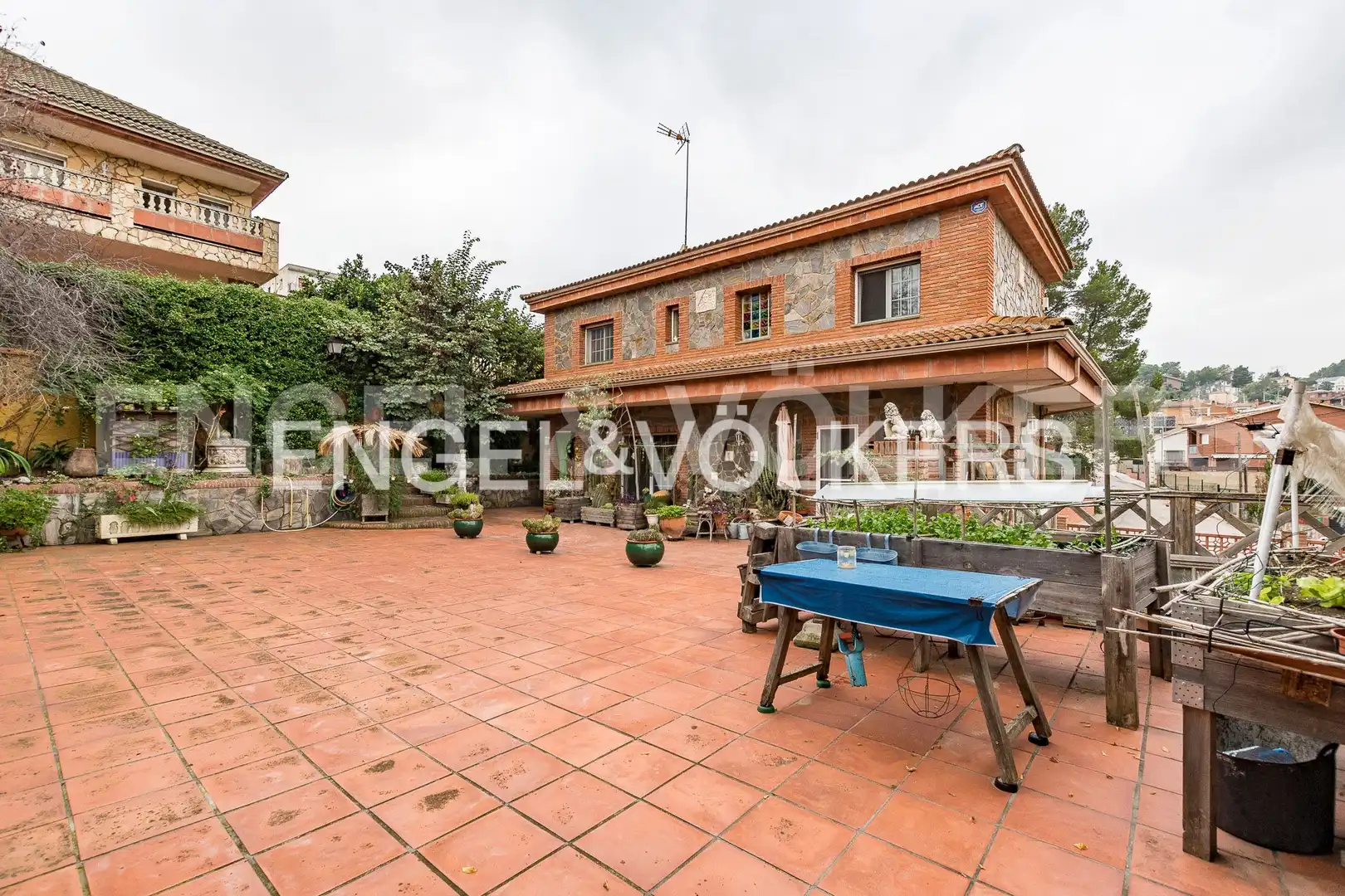 Terrace of Houses for sale in Rubí  with Air Conditioner, Heating and Private garden