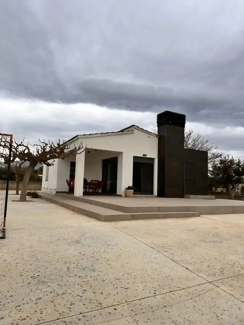 Vista exterior de Pis en venda en Aldover amb Aire condicionat, Piscina i Balcó