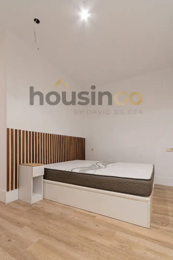 Study for rent in Juan Álvarez Mendizábal, Argüelles