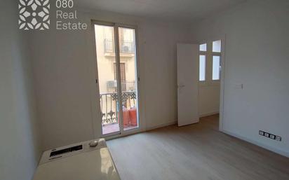 Bedroom of Flat for sale in  Barcelona Capital  with Parquet flooring and Balcony