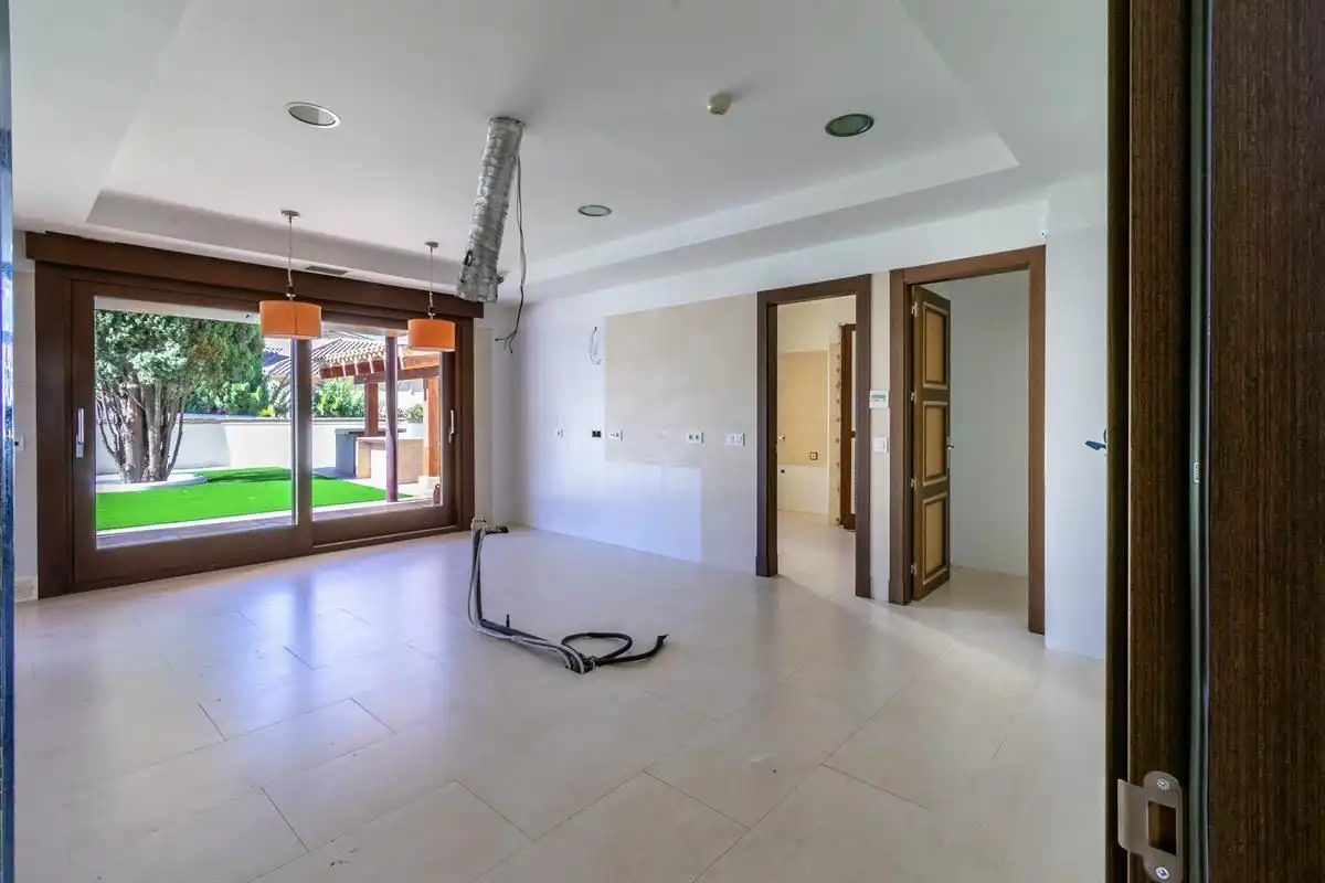 Casa o chalet en venta en L'Alfàs del Pi con Aire acondicionado, Jardín privado y Terraza