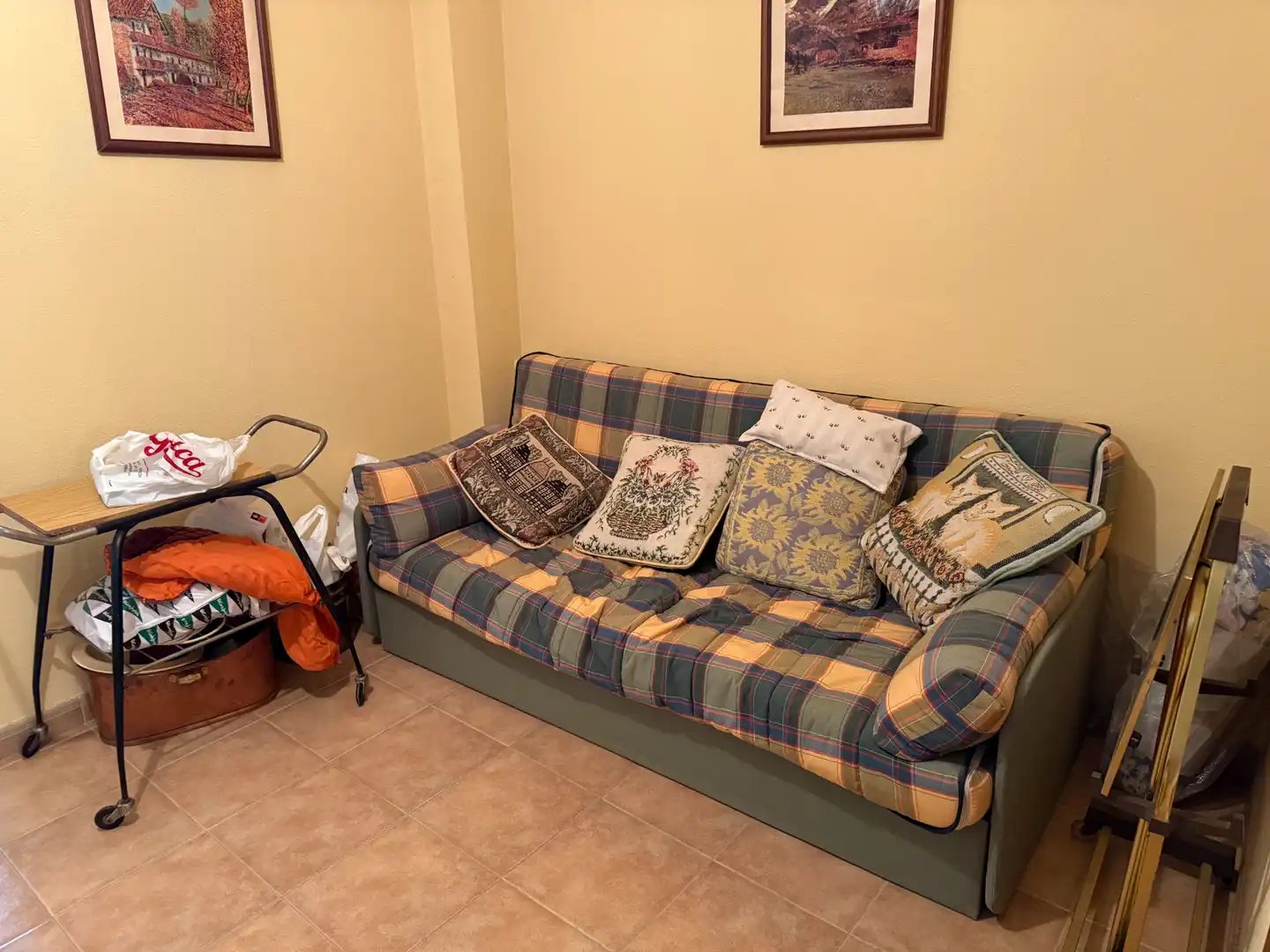 Sala d'estar de Casa o xalet en venda en Calatorao amb Calefacció, Jardí privat i Terrassa