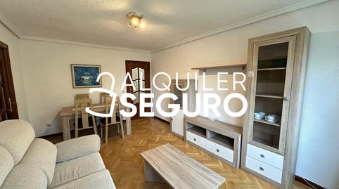 Foto 2 de Piso de alquiler en Del Arroyo Belincoso, Marroquina,  Madrid Capital