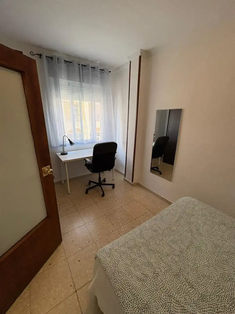 Habitación de Piso en venta en Córdoba con Aire acondicionado, Terraza y Trastero