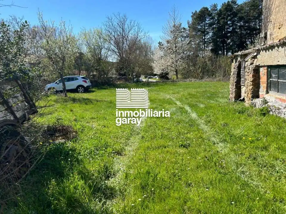 Casa o xalet en venda en Alfoz de Santa Gadea amb Calefacció, Jardí privat i Moblat