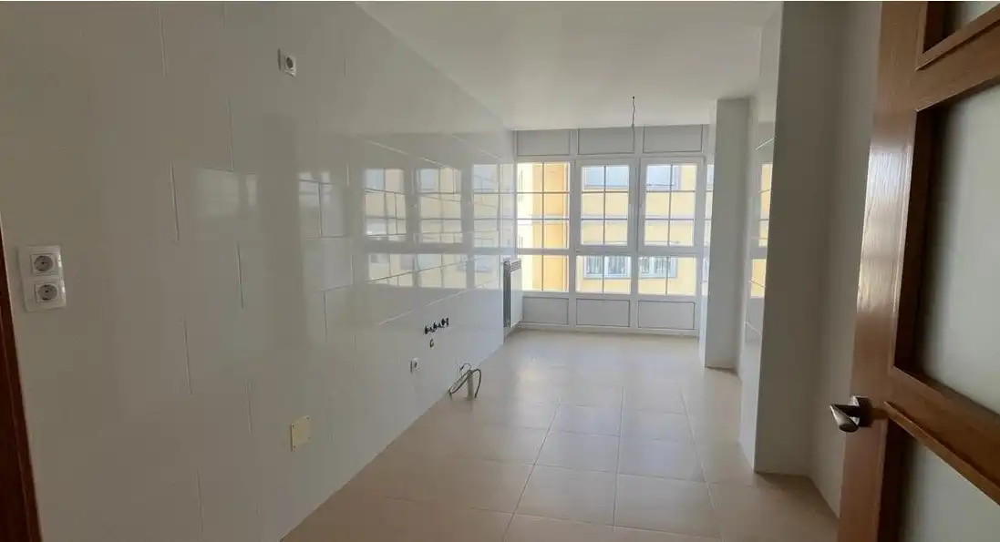 Dúplex amb ascensor en venda a Rua Río Eo, imagen 6