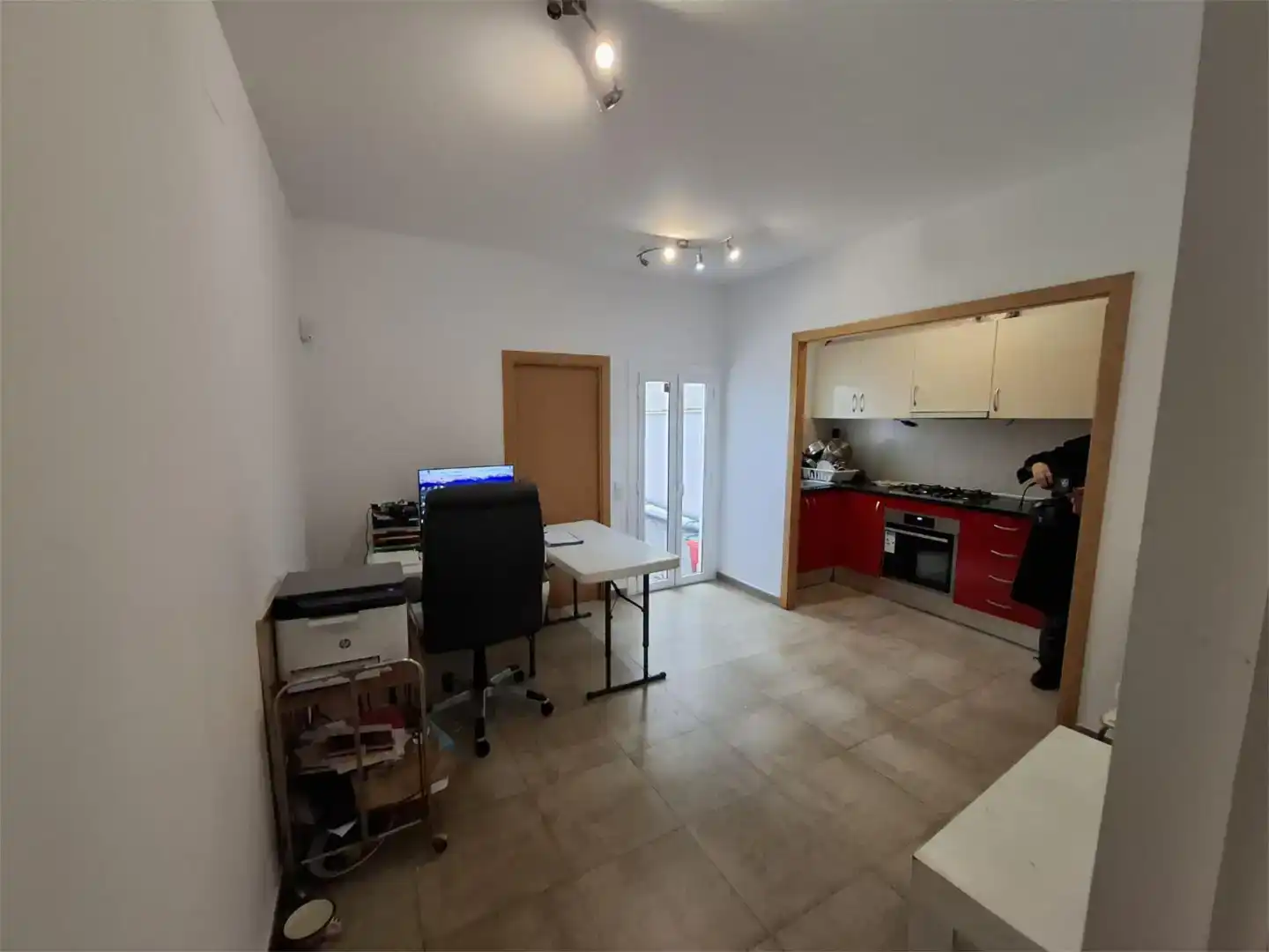 Cuina de Pis en venda en Vilanova i la Geltrú amb Jardí privat