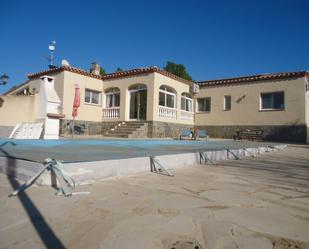 Swimming pool of House or chalet for sale in L'Ametlla de Mar   with Air Conditioner, Terrace and Swimming Pool