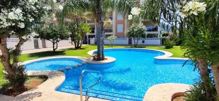 Schwimmbecken von Wohnungen zur Miete in Dénia mit Klimaanlage, Heizung und Terrasse