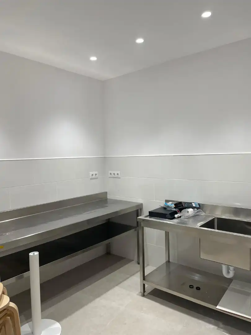 Business premises to rent in Carrer Doctor Fàbregas 3, imagen 7