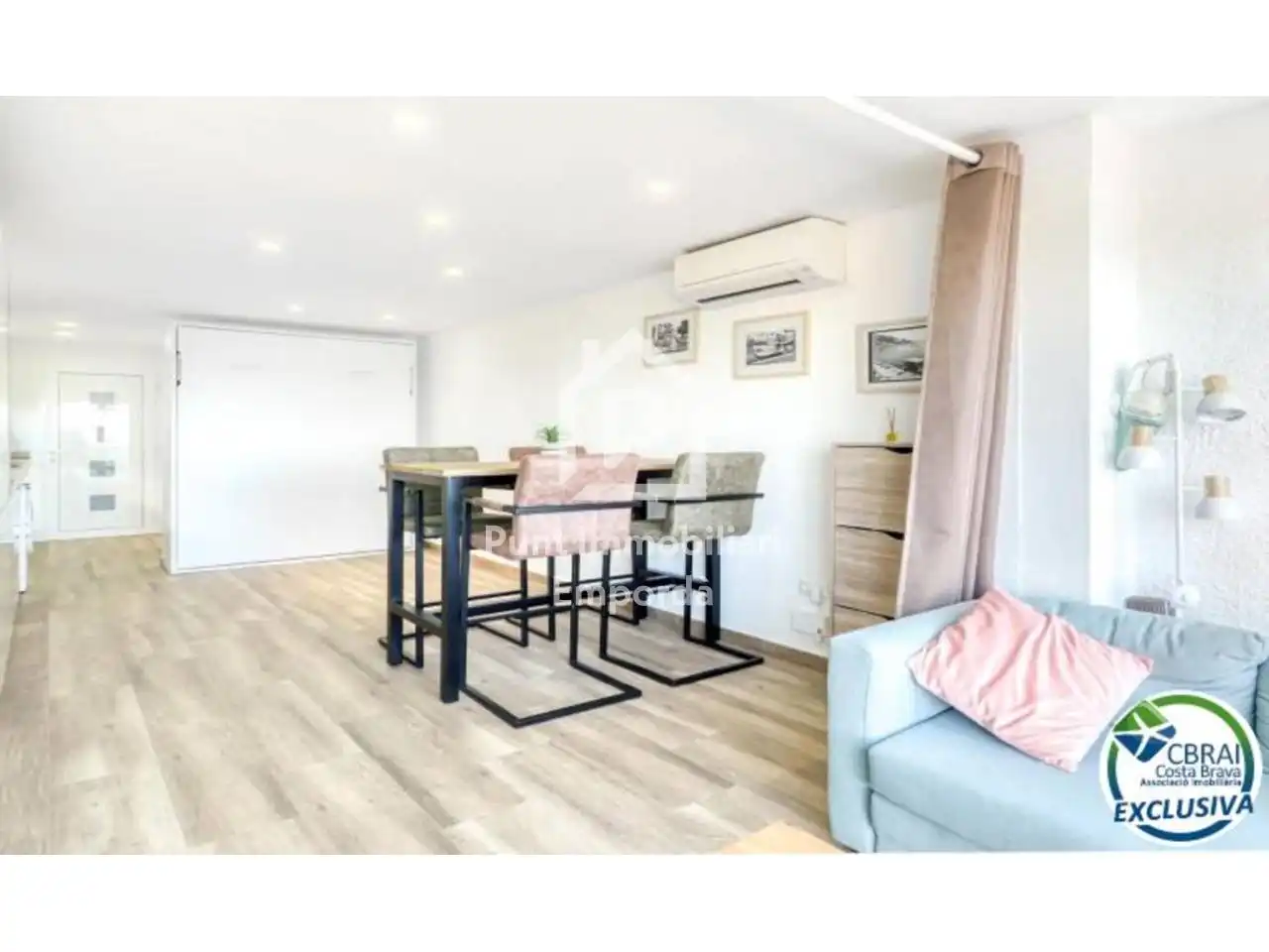 Comedor de Estudio en venta en Roses con Aire acondicionado, Parquet y Amueblado