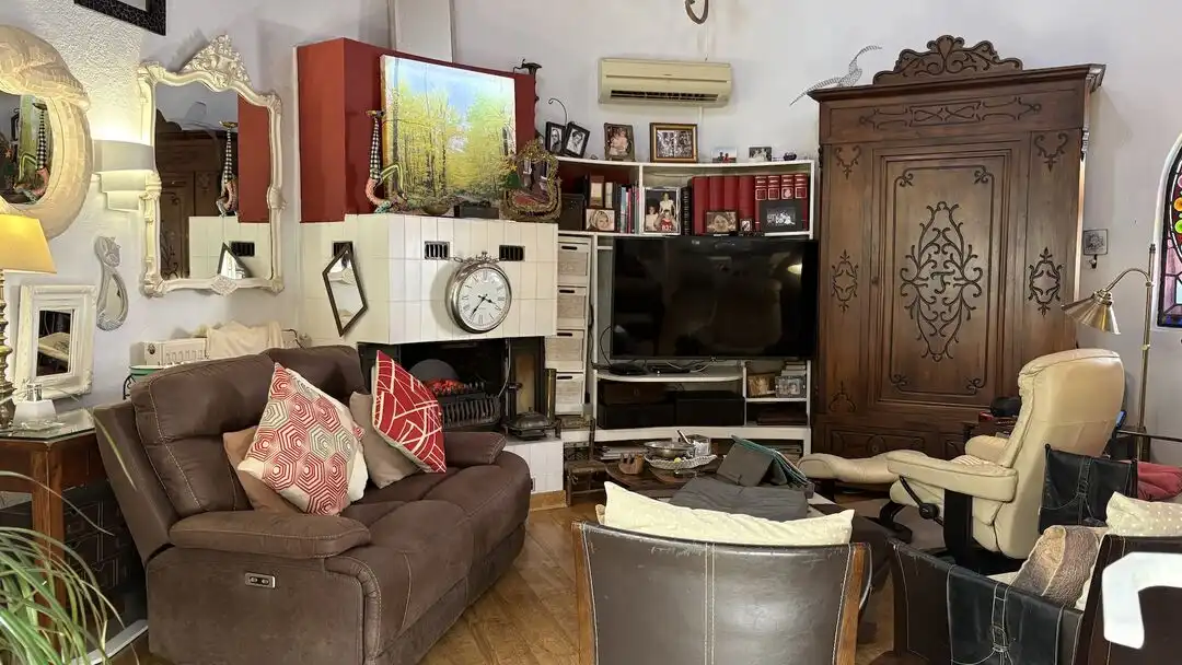Sala d'estar de Casa o xalet en venda en Empuriabrava amb Calefacció