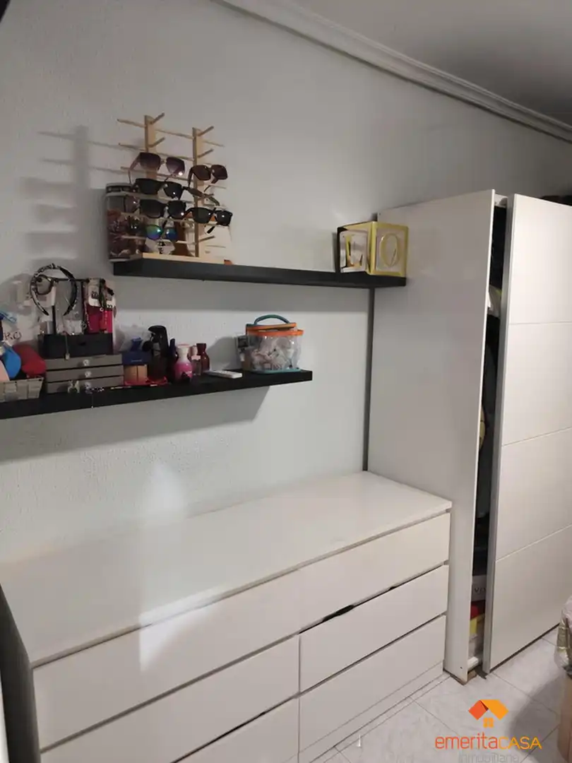 Habitación de Apartamento en venta en Cáceres
