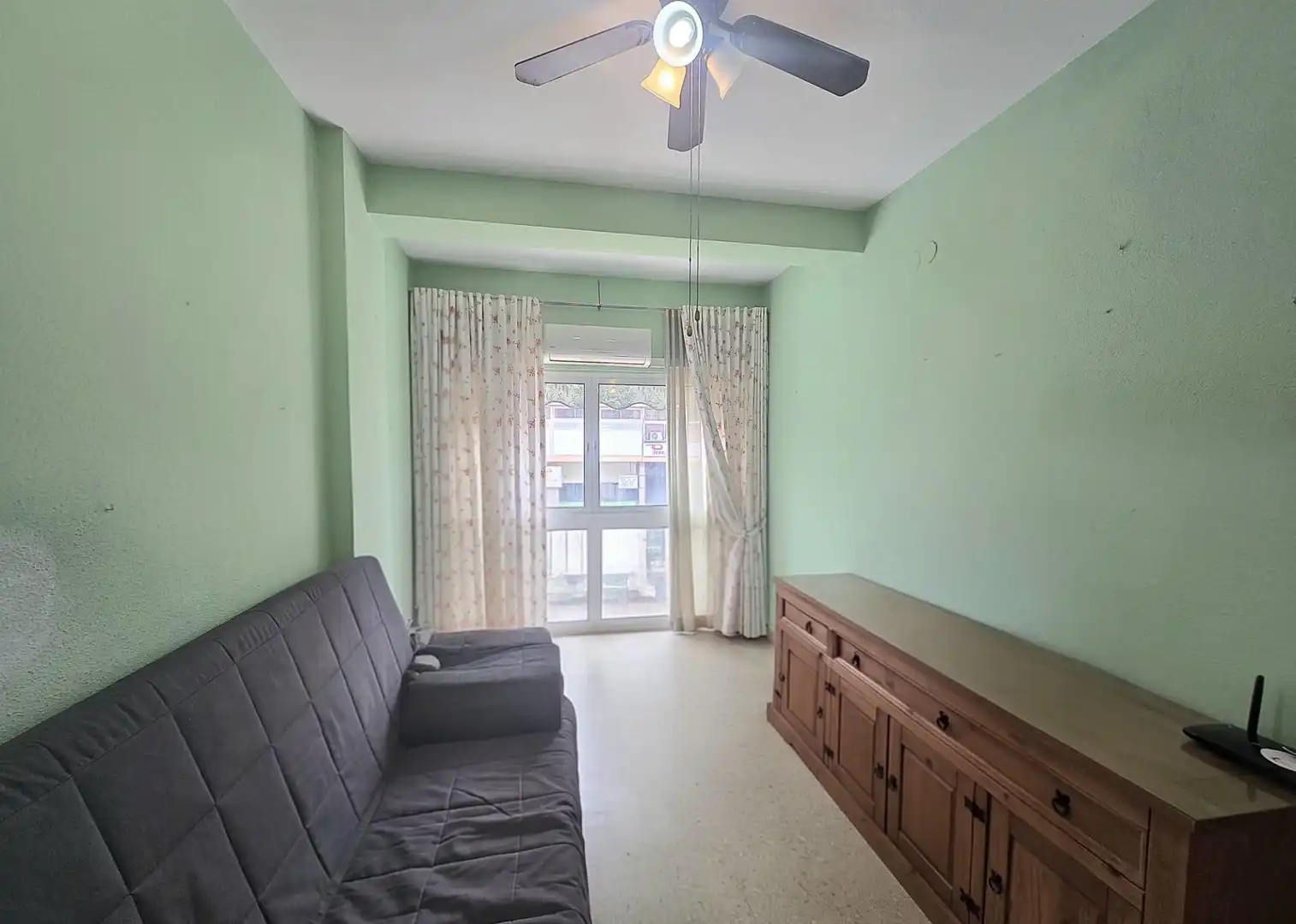 Wohnzimmer von Wohnung zum Verkauf in Torremolinos mit Klimaanlage und Möbliert