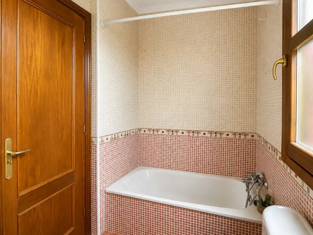 Baño de Casa o chalet en venta en Llanes con Calefacción, Jardín privado y Terraza