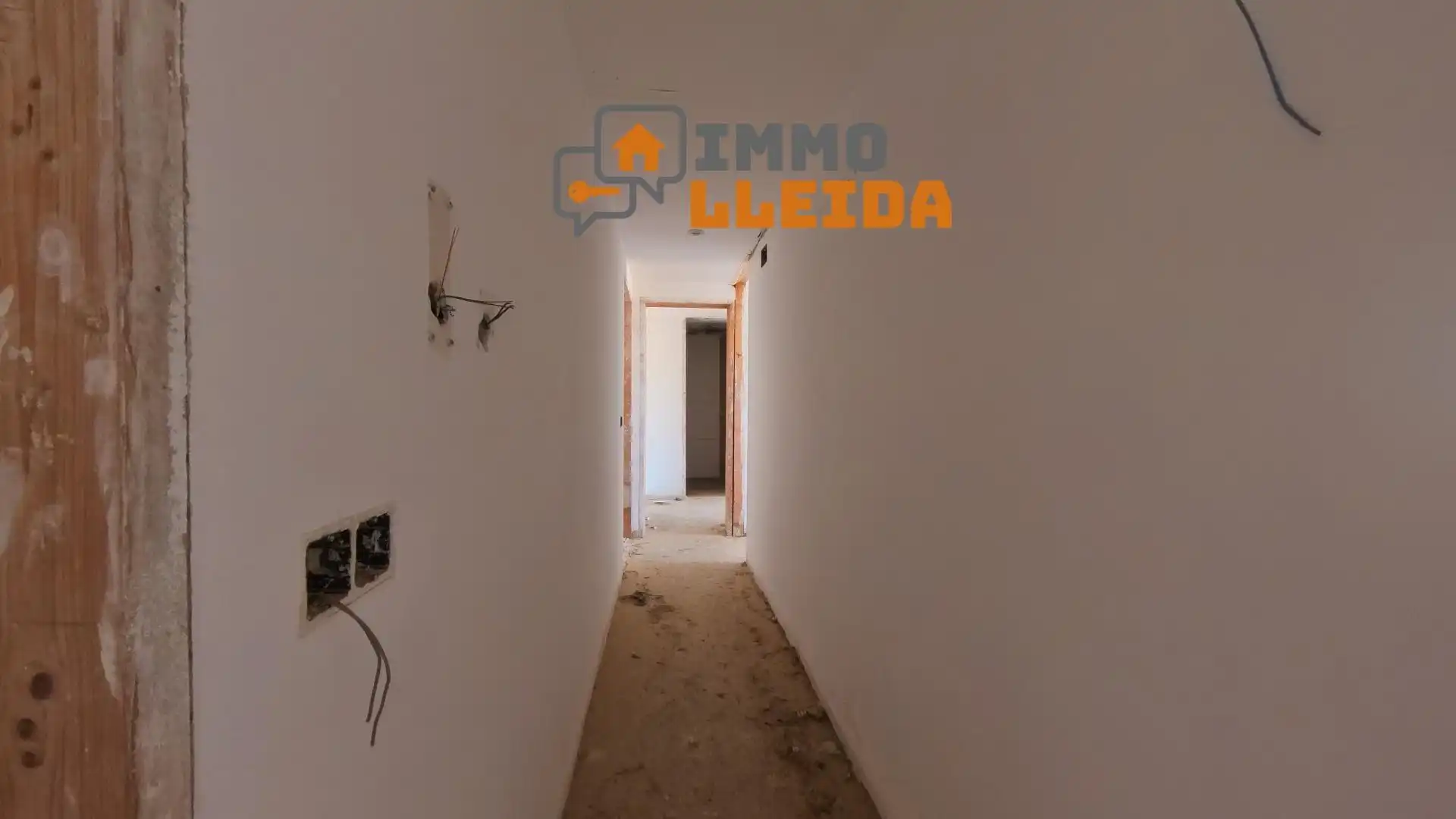 Casa adosada en venda en Linyola amb Terrassa