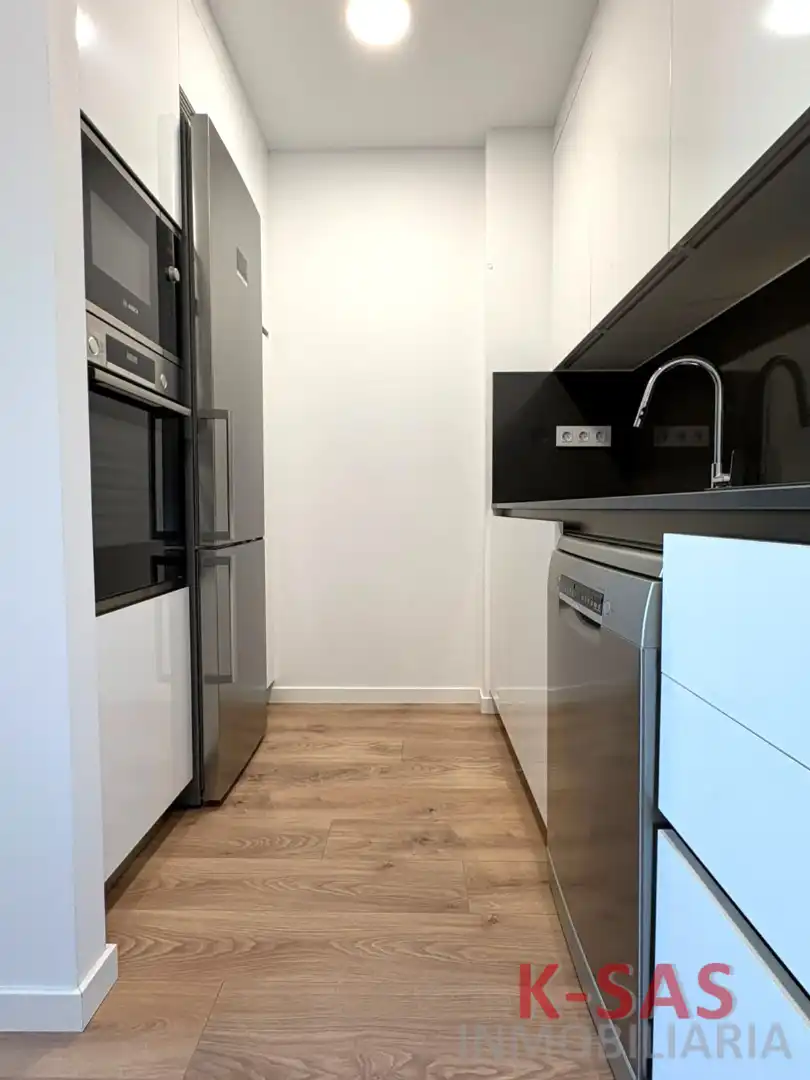Kitchen of Flat for rent in Montesa