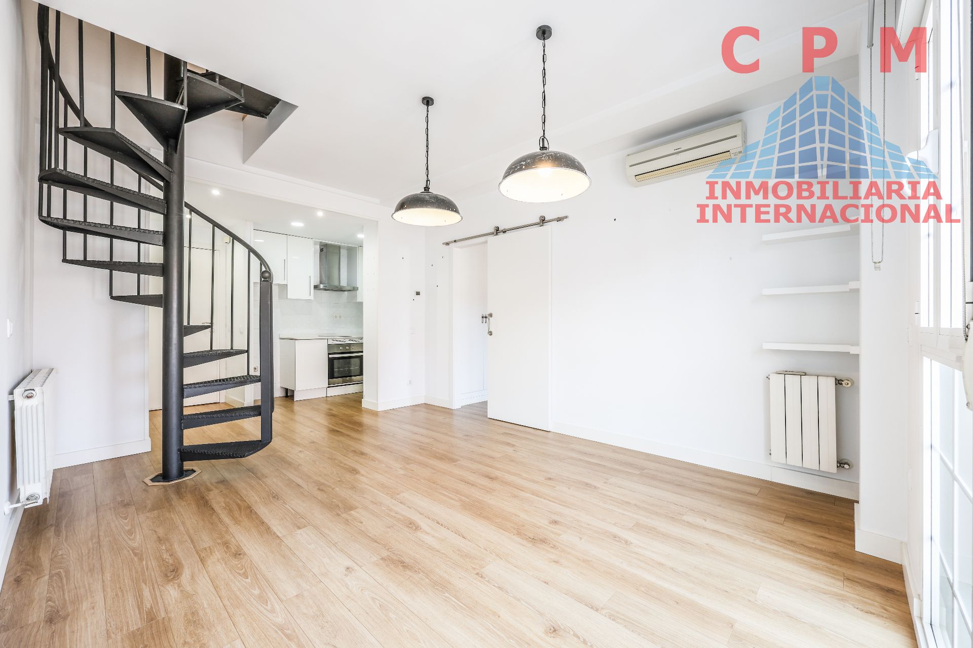 Dúplex en venda en  Madrid Capital amb Aire condicionat, Calefacció i Parquet