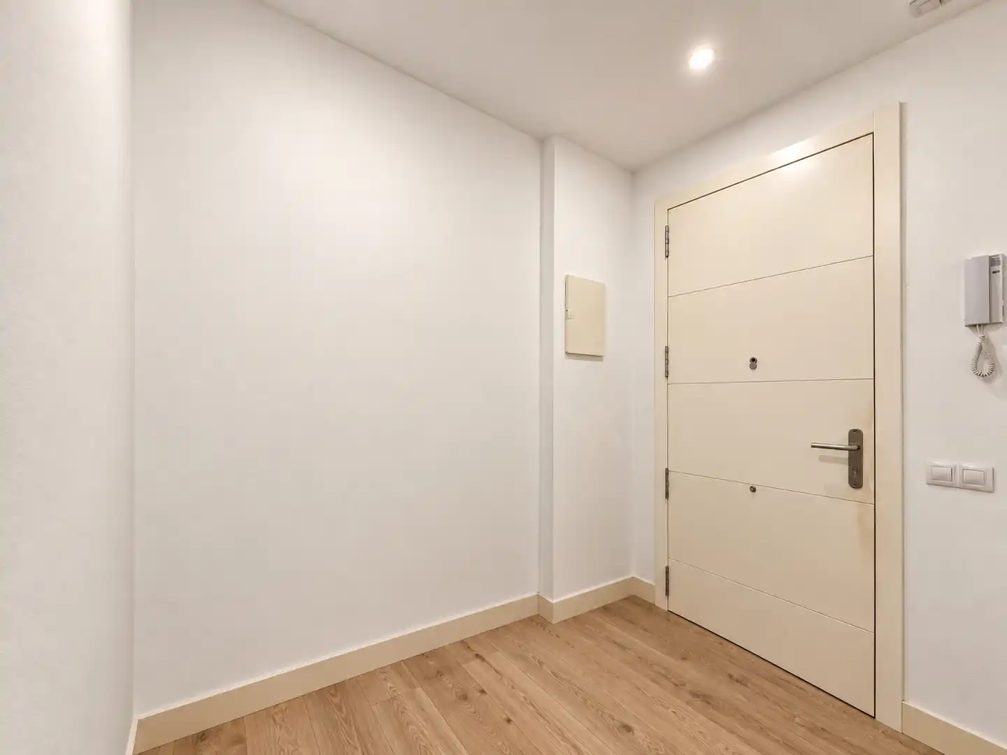 Appartement avec ascenseur à louer à Mestral, imagen 16