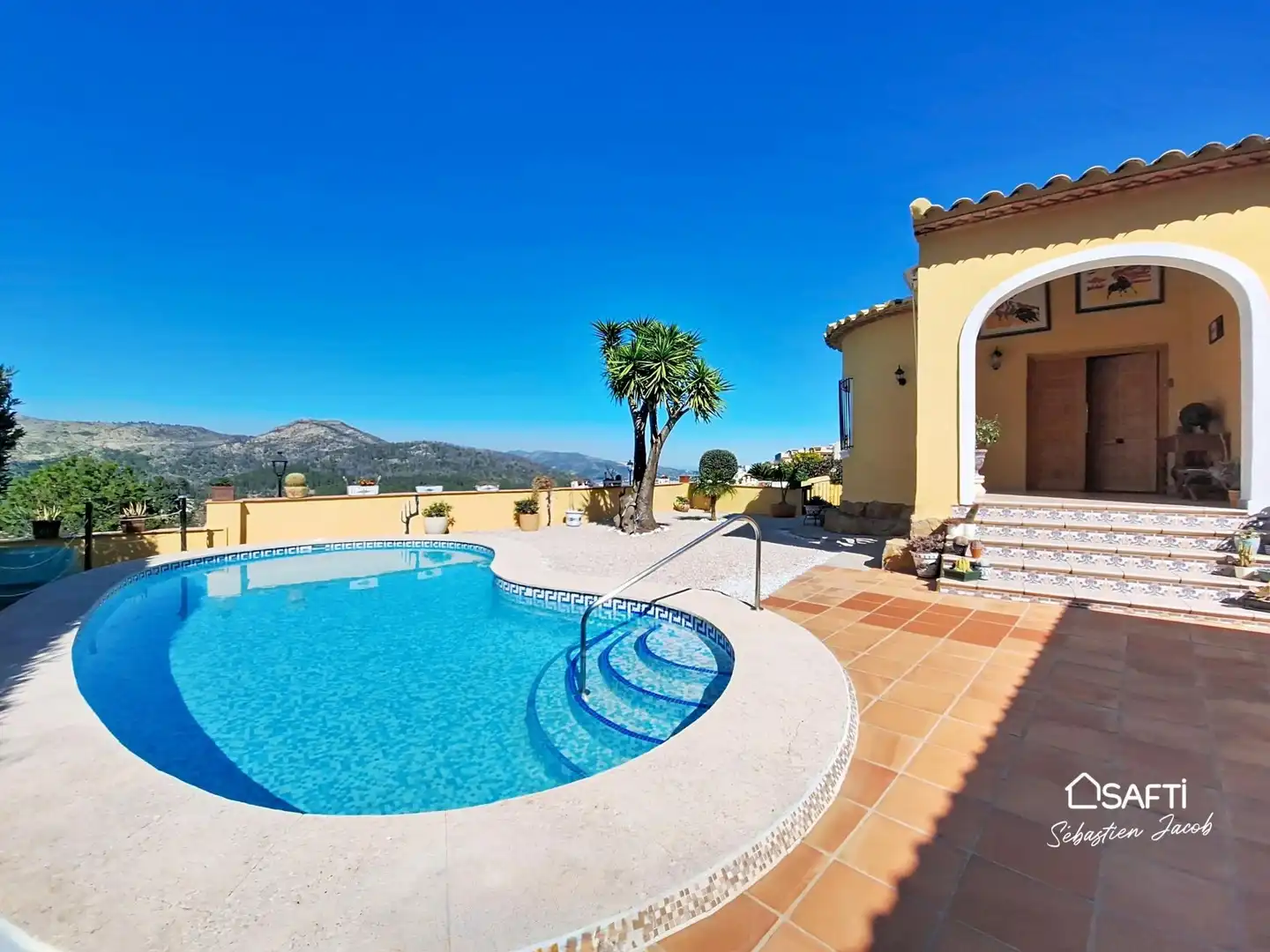 Swimming pool of Houses for sale in Ador  with Terrace and Swimming Pool