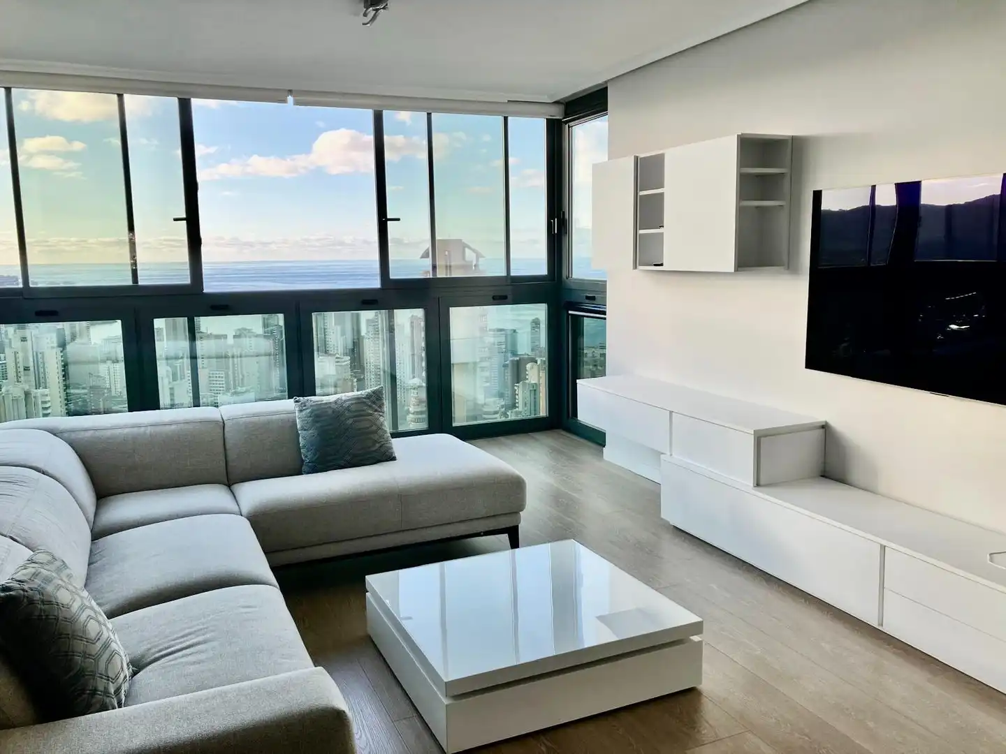 Living room of Attic for rent in Benidorm  with Community pool