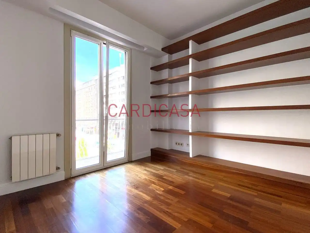 Habitación de Piso de alquiler en Vigo  con Calefacción, Parquet y Balcón