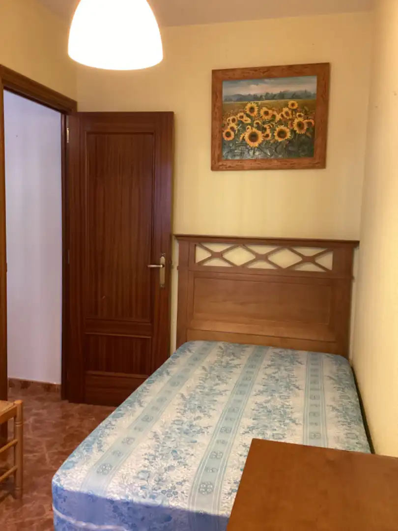 Habitación de Piso en venta en Madrid con Trastero y Amueblado