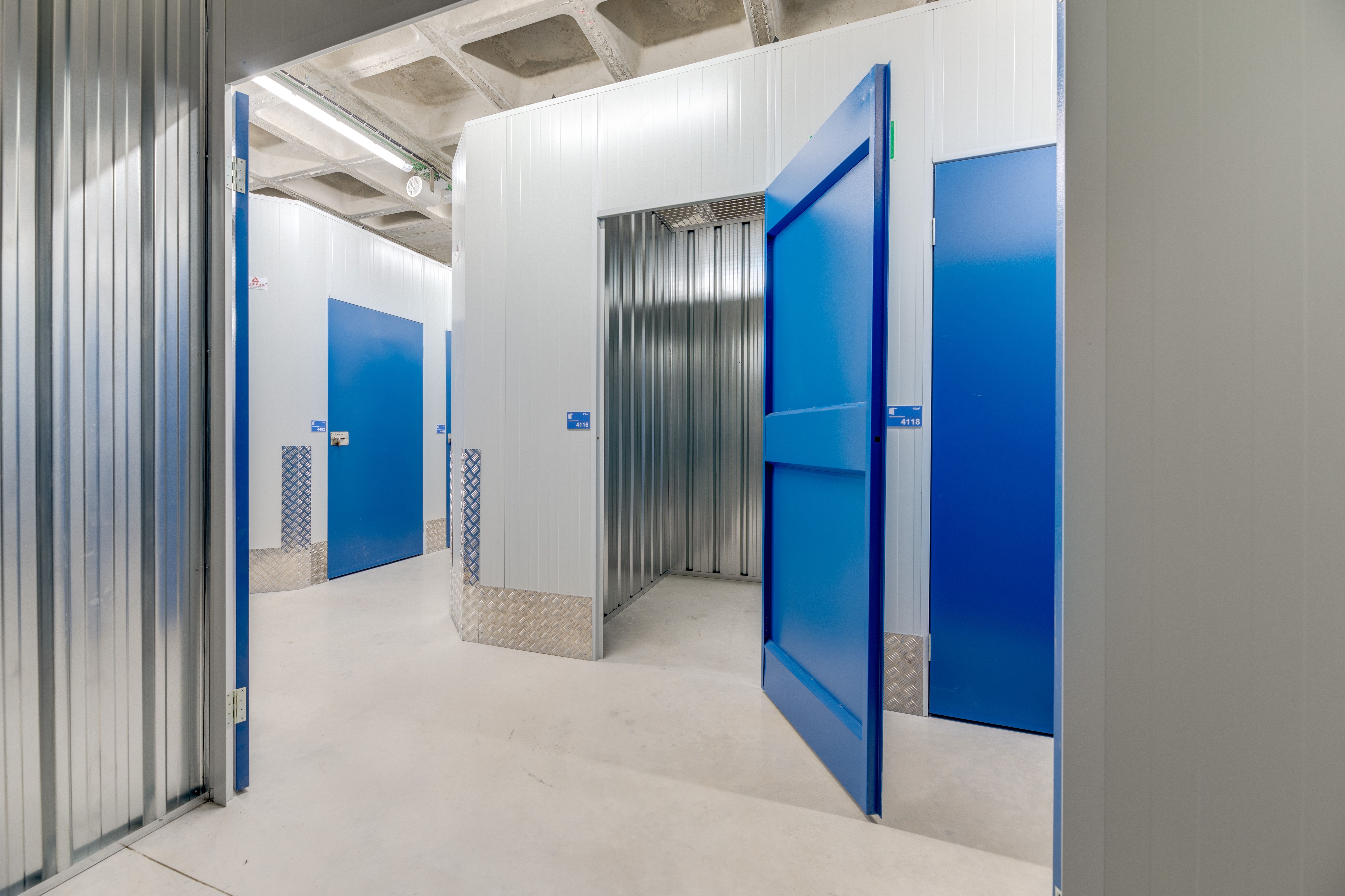 Box room to rent in  Valencia Capital