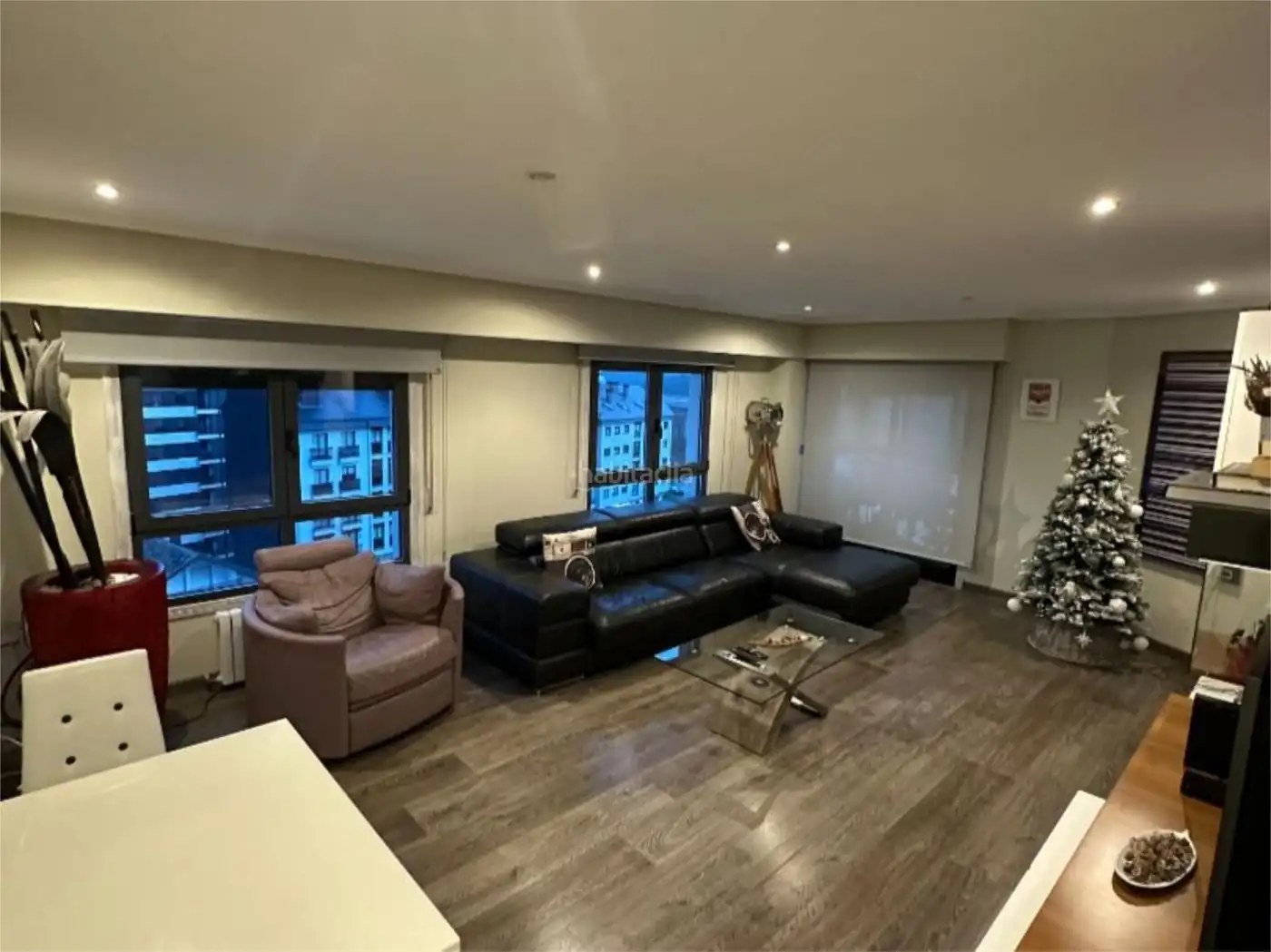 Dúplex con ascensor en venta en OU-0518 1