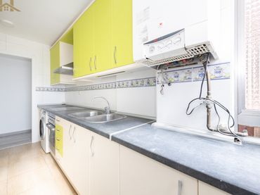Appartamento con ascensore in vendita a Calle de la Bureba 15