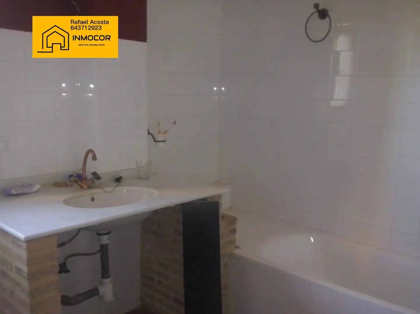 Bathroom of Houses for sale in Córdoba  with Furnished